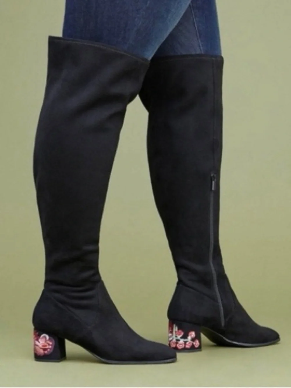 NWT Lane Bryant embroidered block heel over the knee. 7W 7 wide wide calf